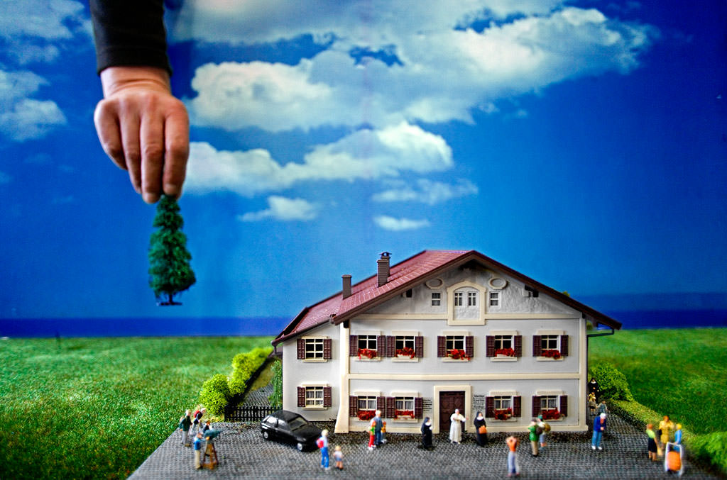 Landschaft mit Papst Benedikt XVI.-Geburtshaus